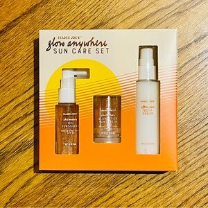 𝐀𝐃𝐃-𝐎𝐍 𝐎𝐍𝐋𝐘 𝐃𝐮𝐫𝐢𝐧𝐠 𝐒𝐡𝐨𝐰 Trader Joe's Sun Care Essentials Set